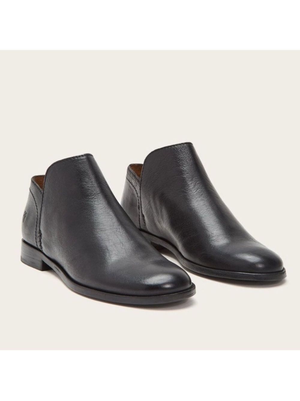 frye elyssa shootie black leather bootie size 8M NEW - Picture 2 of 10